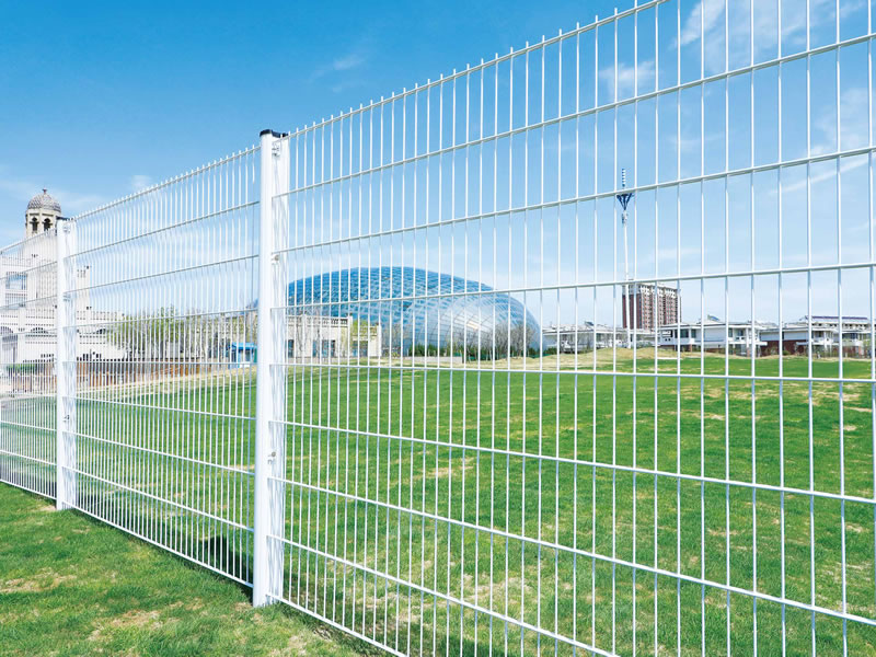 double wire mesh fence